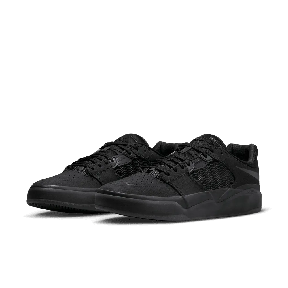 Nike SB Ishod Wair Premium Black Black Black