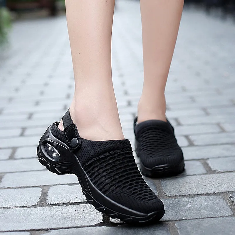 Women Slip-on Shoes - Casual Beach Sandals Non-slip with Mesh