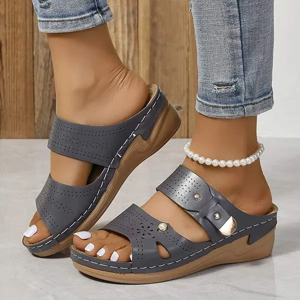 Women's Retro Non-Slip Wedge Sandals 76286657C